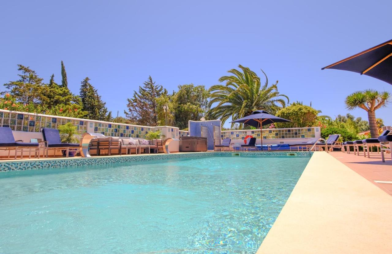 Casa Monte Cristo Apartments - Lemon Лагос Екстериор снимка